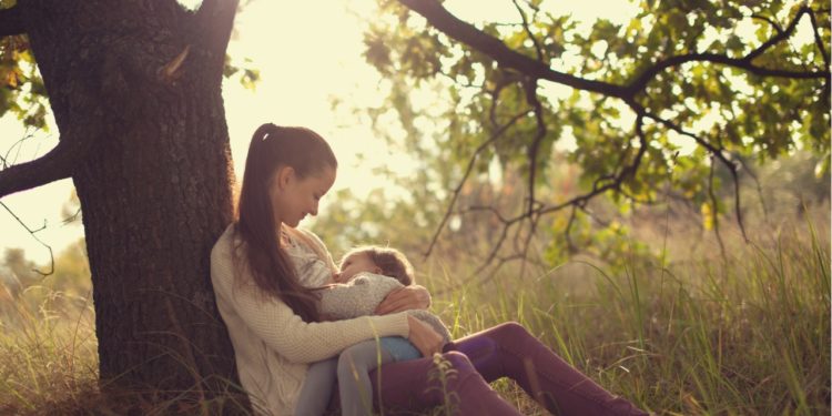 como estimular seu bebê no primeiro ano de vida