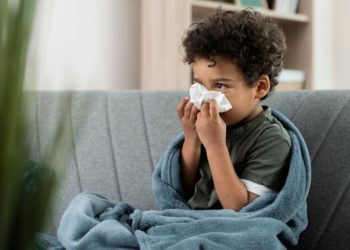 Infecções respiratórias em crianças: Confira 7 dicas para protegê-las
