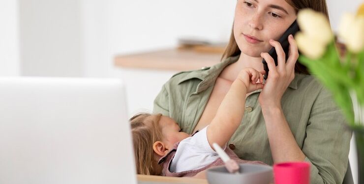 Mães solo enfrentam batalha diária para criar os filhos